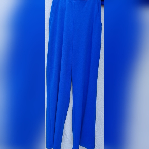 Jumpsuit - Picture 4 of 4